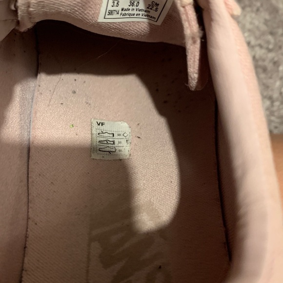 Pink vans - Picture 3 of 5